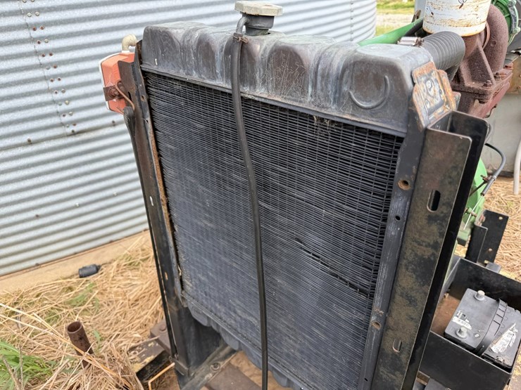 john-deere-4045t-image-6