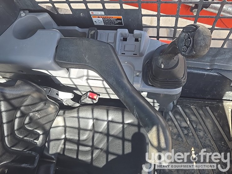 2020-kubota-svl65-2-image-70