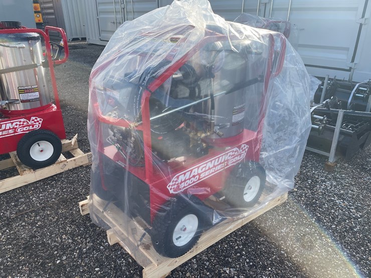 #3089-•-2026-magnum-4000-hot-water-pressure-washer-image-1