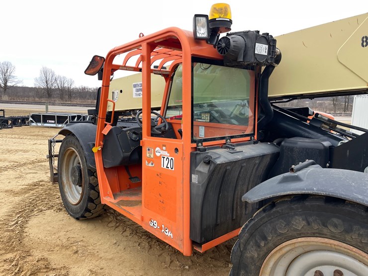 2014-jlg-g9-43a-image-12