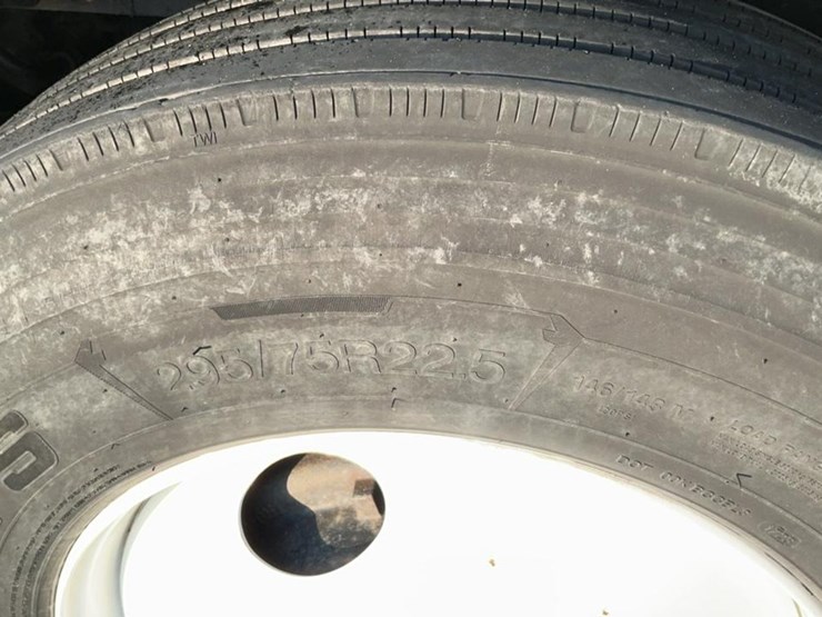 2017-international-prostar-image-70