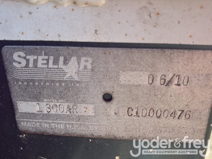 2011-ford-f350-image-35