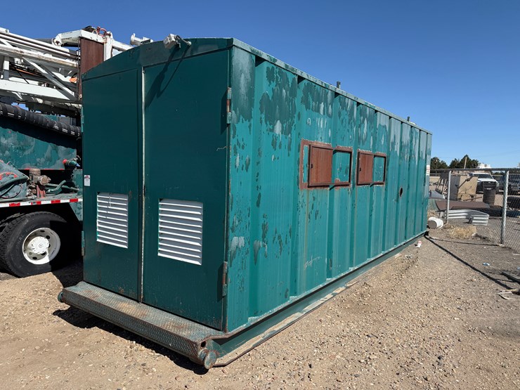 detroit-series-60-14l-665-hp-420kw-generator-&-air-compressor-house,-skidded-image-4