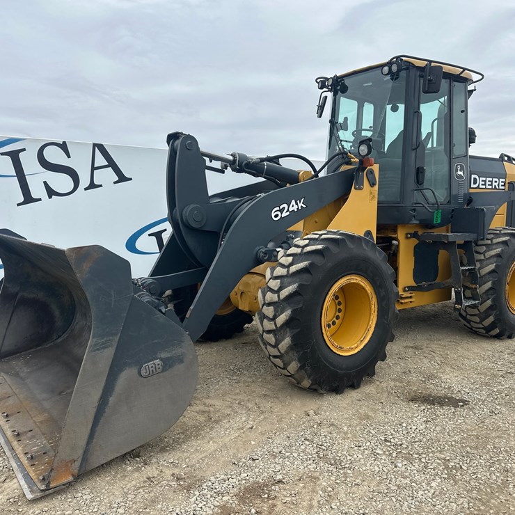 DEERE 624K