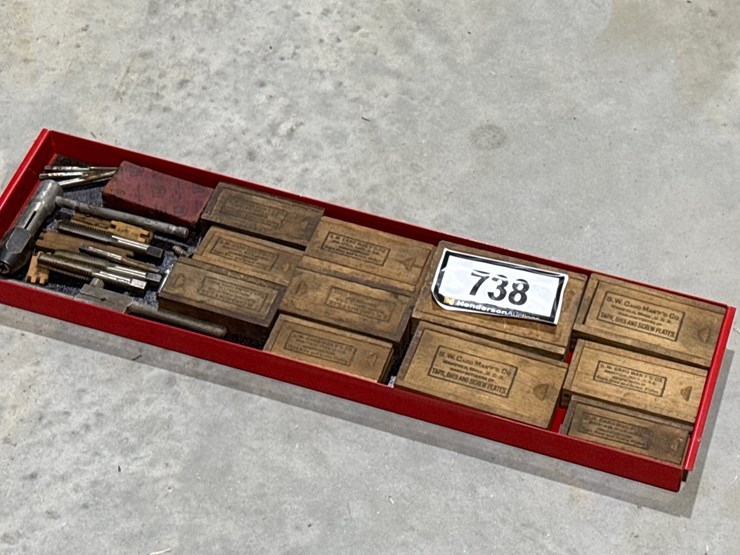 #738-•-various-taps-and-dies-image-1