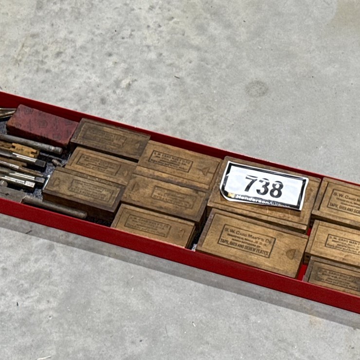 #738 • VARIOUS TAPS AND DIES