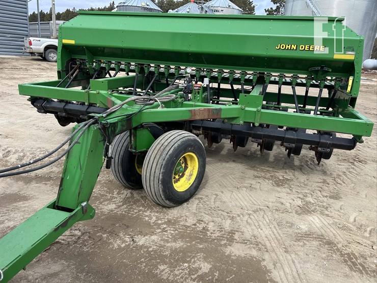 john-deere-1560-image-3