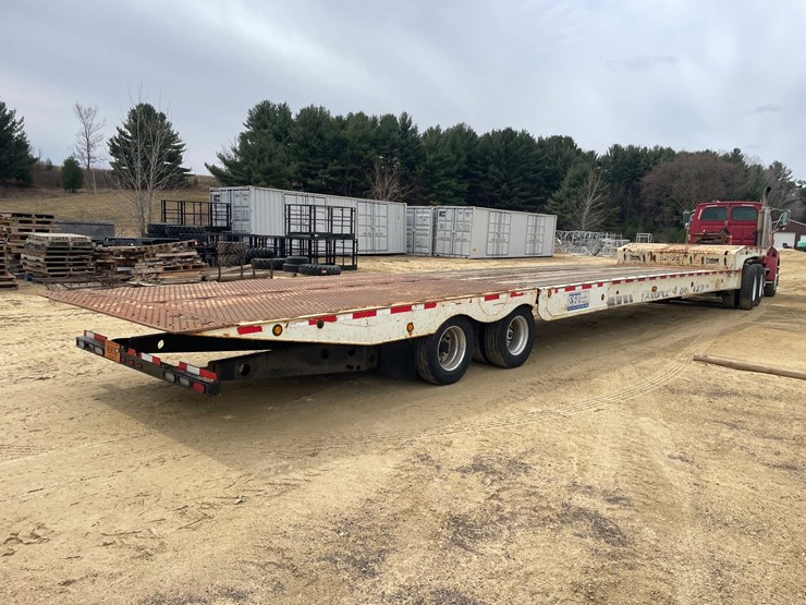 #7516-•-2015-landoll-s30c-51'-hydraulic-beavertail-semi-trailer-image-4