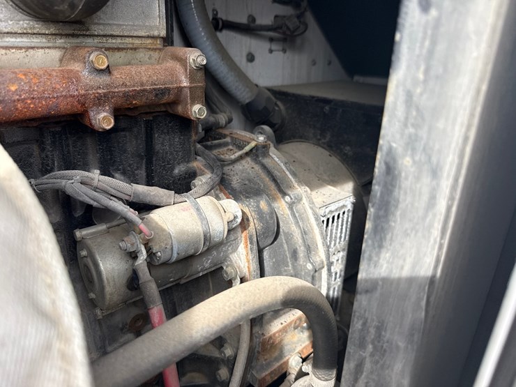 massey-ferguson-8-image-13