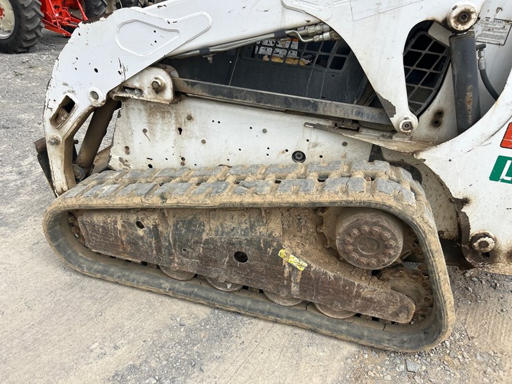 2013-bobcat-t190-image-8