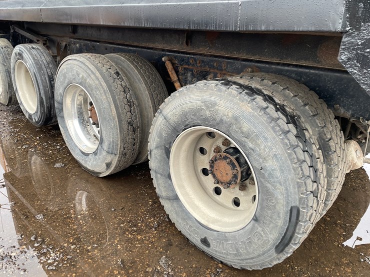 1997-kenworth-t800-image-30