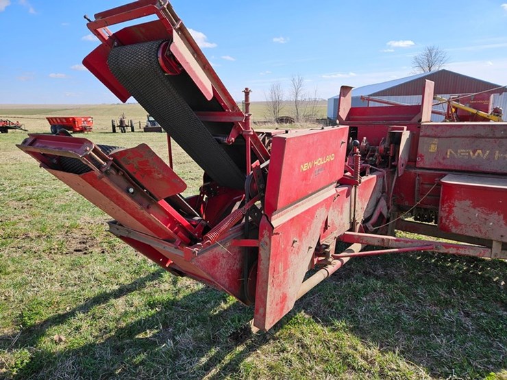 new-holland-315-image-29
