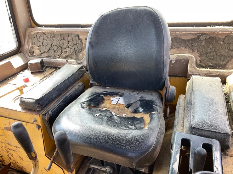 komatsu-d85p-image-47