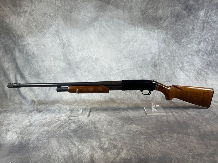#4112-•-westernfield,-12-ga.-pump-action-shotgun,-sn:-g840904,-(neenah,-wi)-image-2