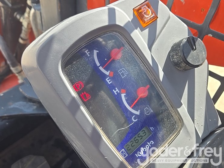 2020-kubota-svl65-2-image-77