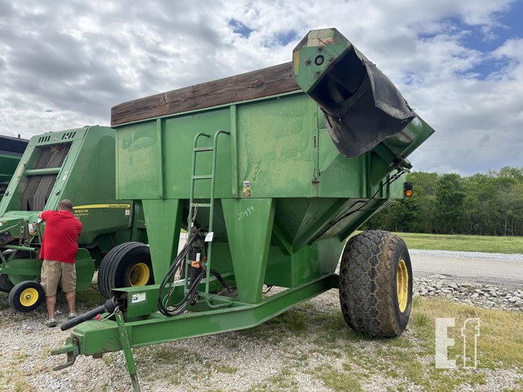 john-deere-500-image-1