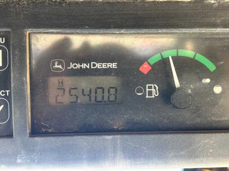 2008-deere-332-image-22