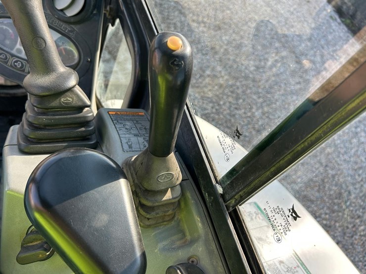 bobcat-e35i-image-23