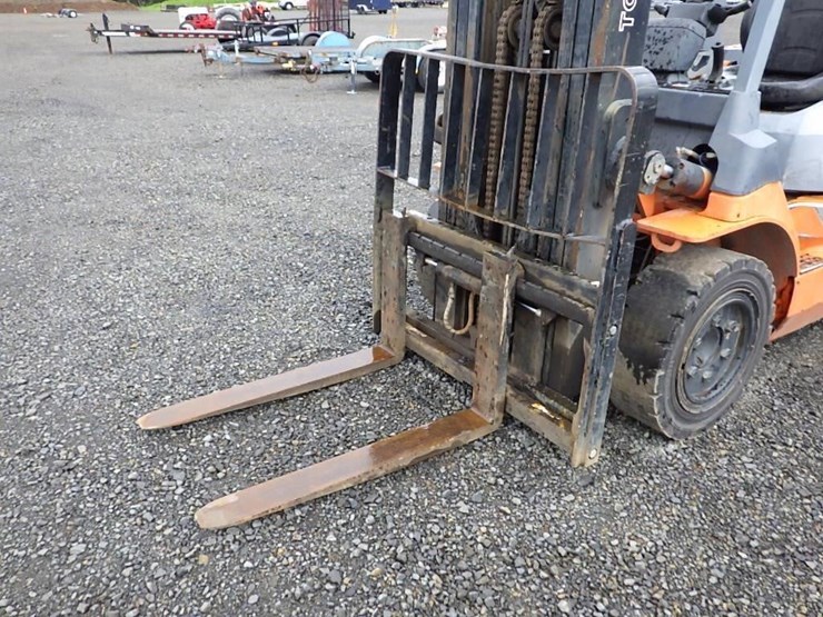 toyota-7fdu35-image-11