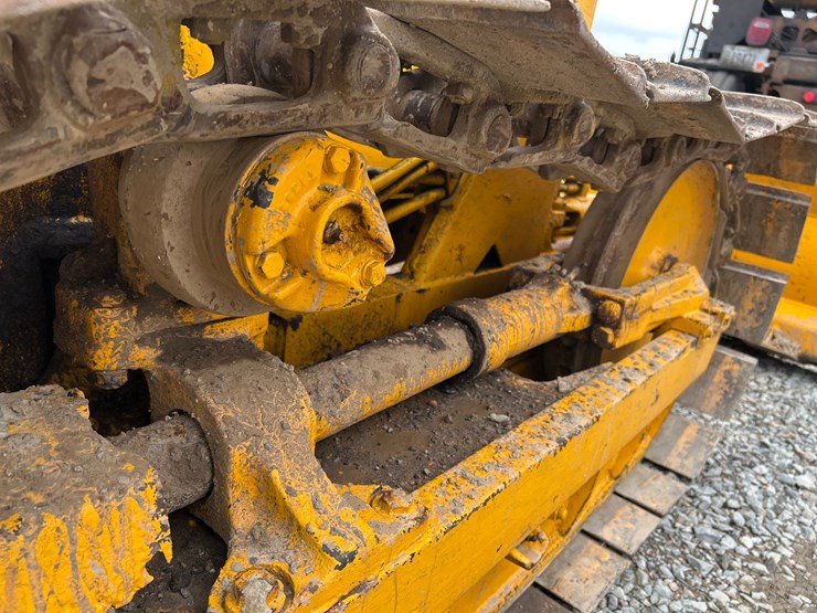 john-deere-350-image-53