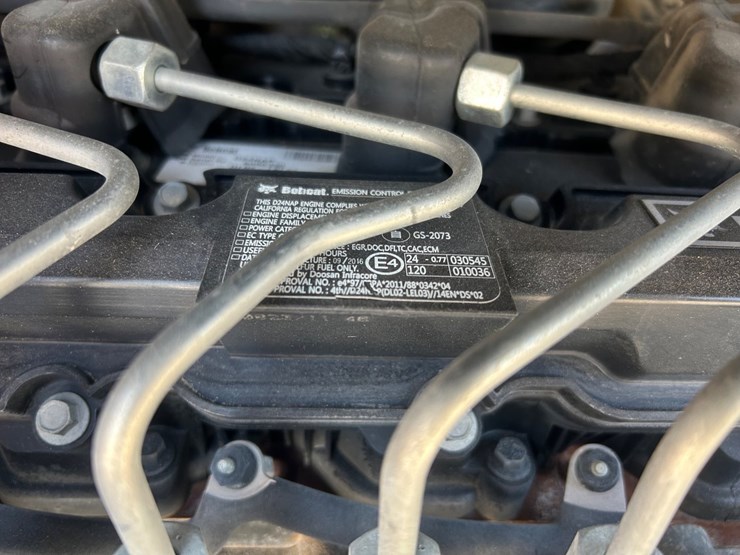 2017-bobcat-t550-image-26