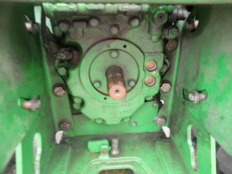 2016-john-deere-5085e-image-61