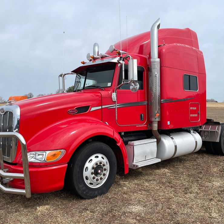 2008 PETERBILT 386