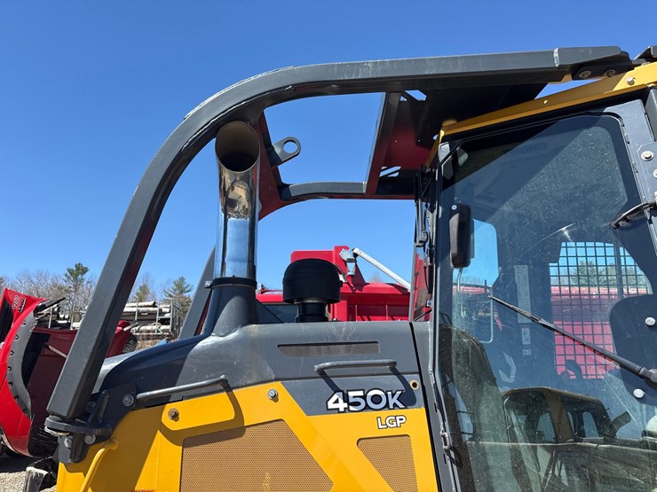 deere-450k-lgp-image-40