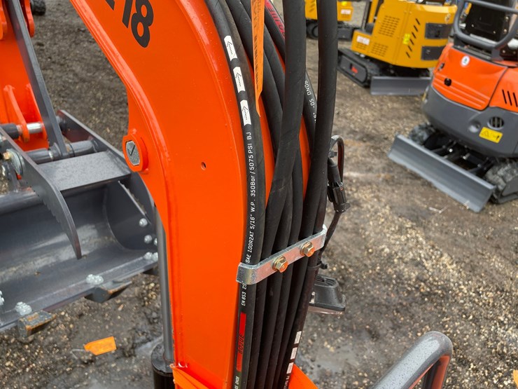 #3345-•-2026-ats-me18-mini-excavator-image-6