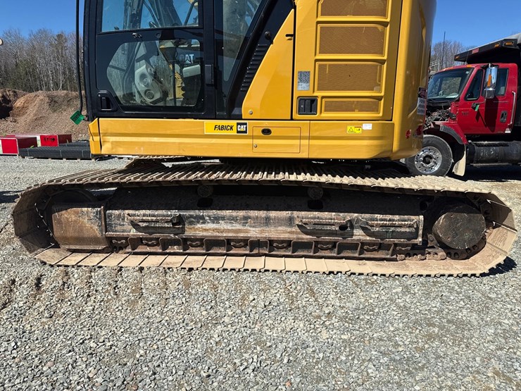 caterpillar-325-image-72