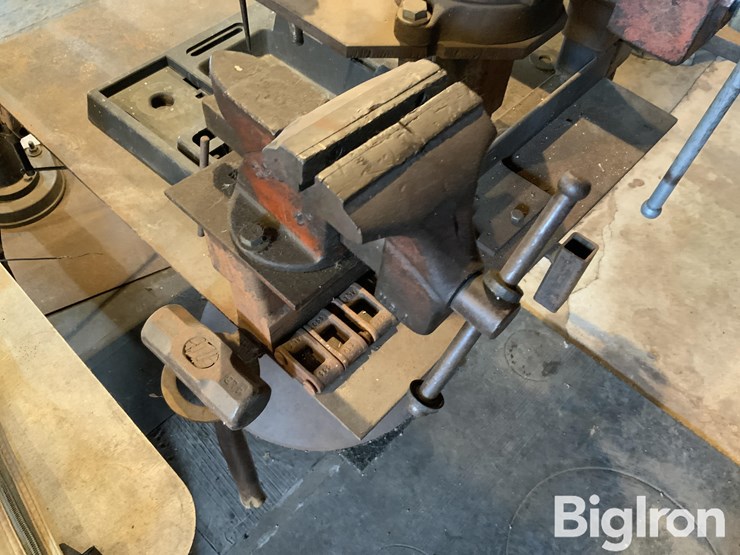 welder-work-station-image-10