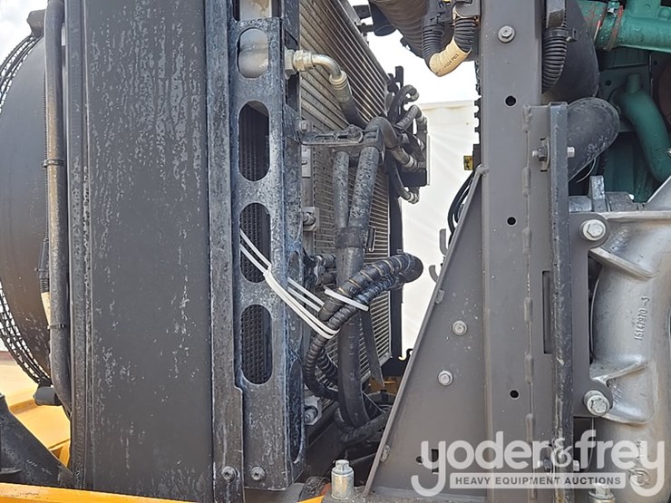 2021-volvo-l90h-image-88