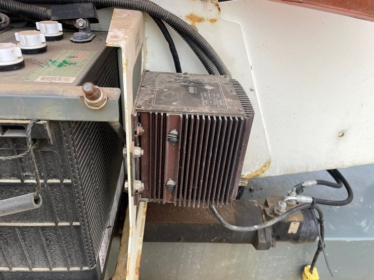 #7513-•-(m-4)-2018-snorkel-tl49j-towable-boom-lift-image-52