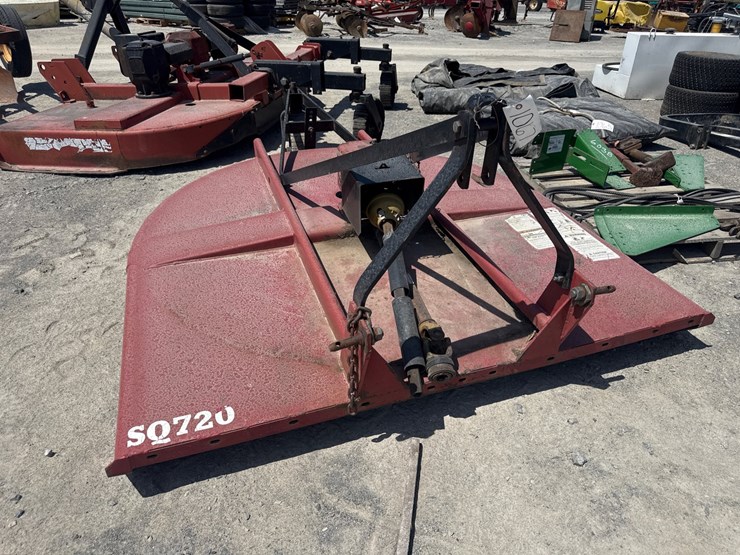 bush-hog-sq720-image-1