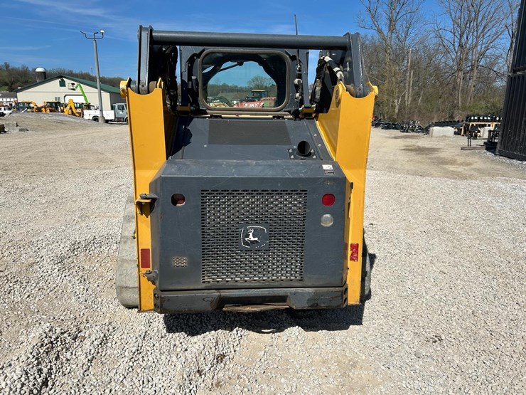 2019-deere-317g-image-3