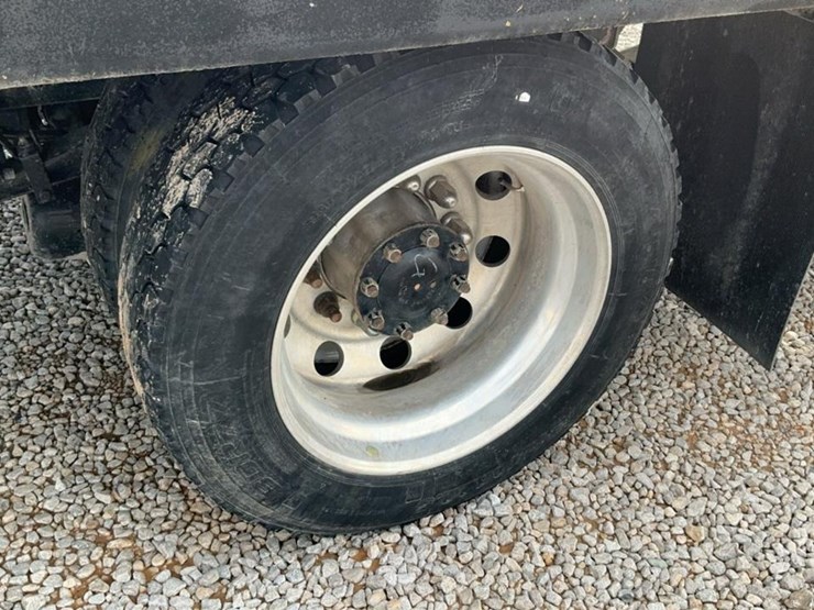 2021-peterbilt-337-image-80