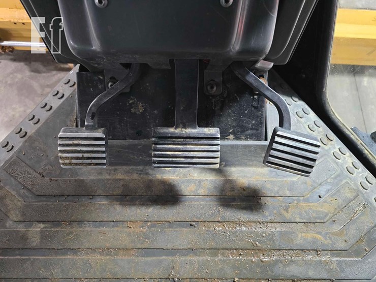 2019-caterpillar-140m3-image-15