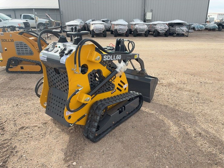 mini-2025-sdll60-skid-steer-image-3