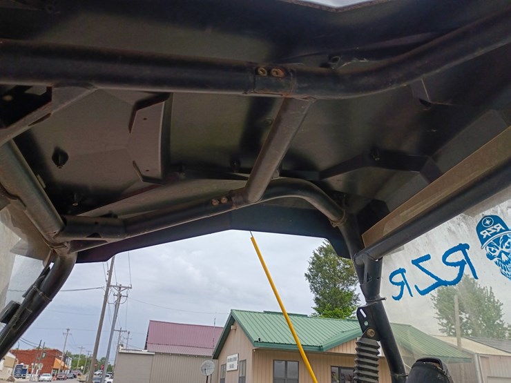 2012-polaris-ranger-rzr-image-23