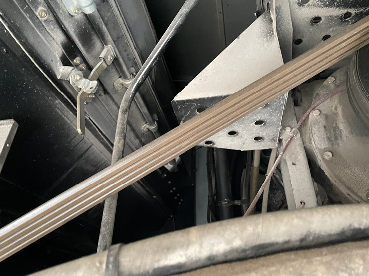 gleaner-r65-image-51