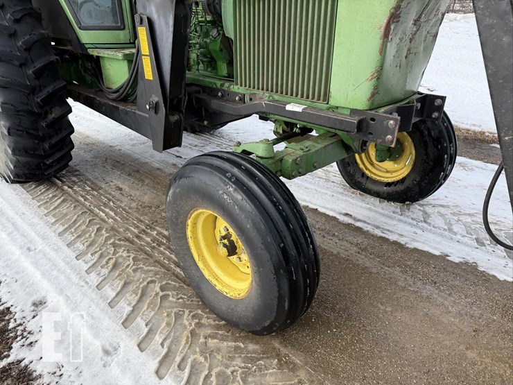 john-deere-4040-image-22