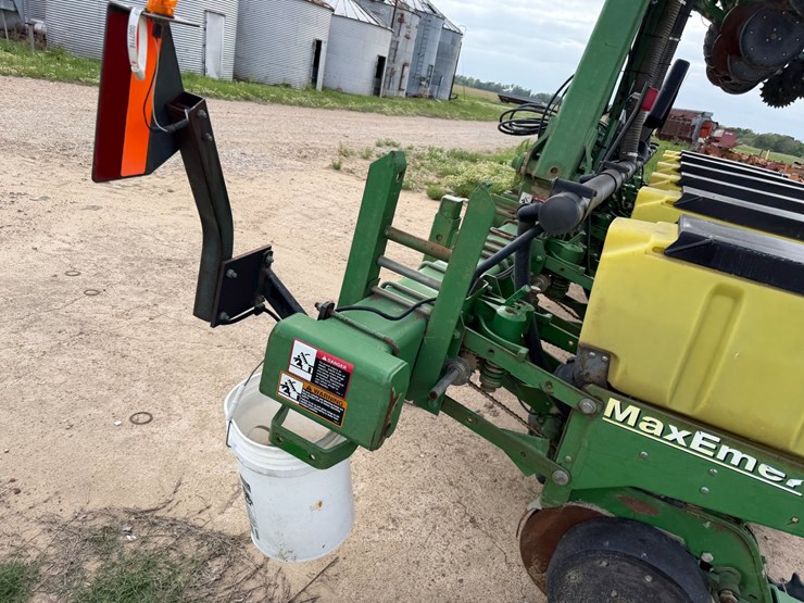 john-deere-1720-image-78