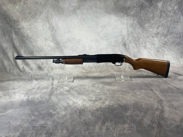 #4116-•-winchester-ranger-120,-12-ga.-pump-action-shotgun,-sn:-l2076721,-(neenah,-wi)-image-2