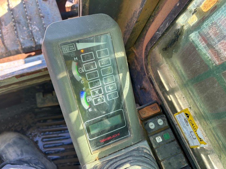 takeuchi-tl10-image-21