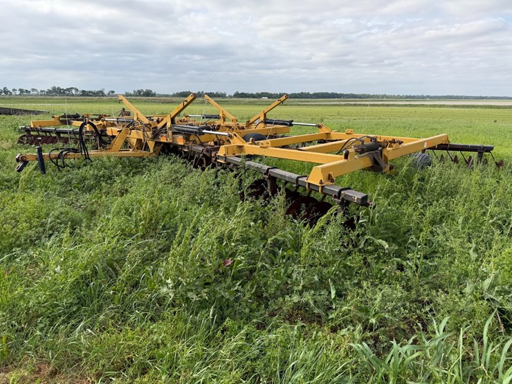 #45298-•-amco-f15-36'-disk-image-1