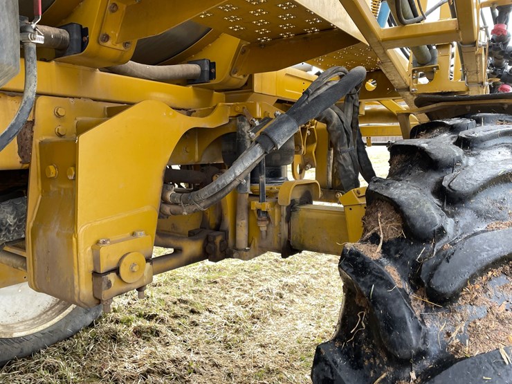 #5514-•-agco-rogator-u1264c-ag-chem-sprayer-image-14