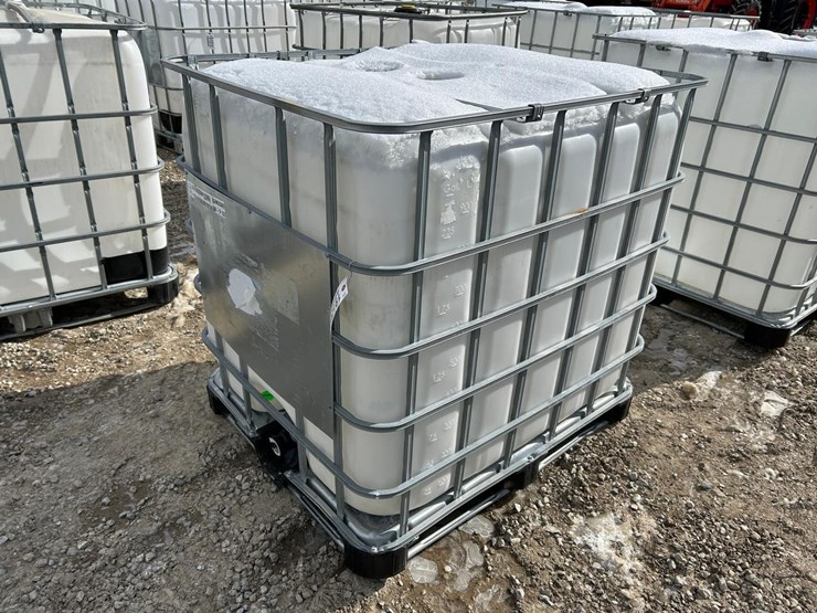 water-tank-tote-image-2