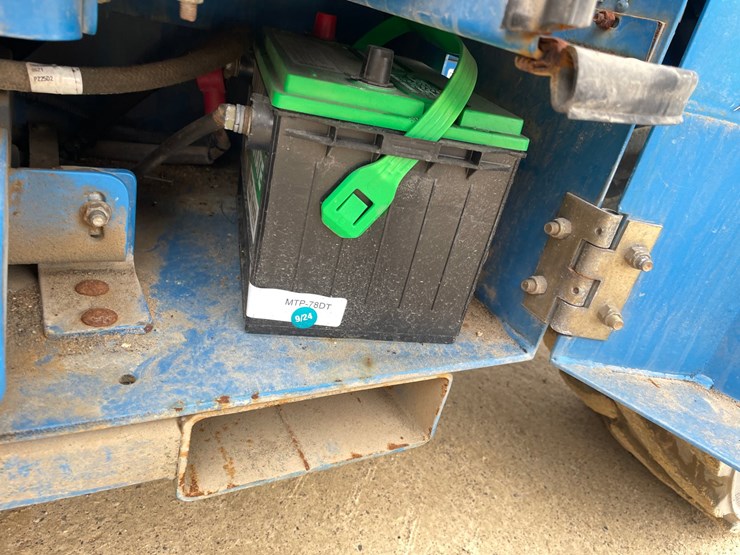 #7514-•-(s-2)-2012-genie-3369-rough-terrain-scissor-lift-image-39