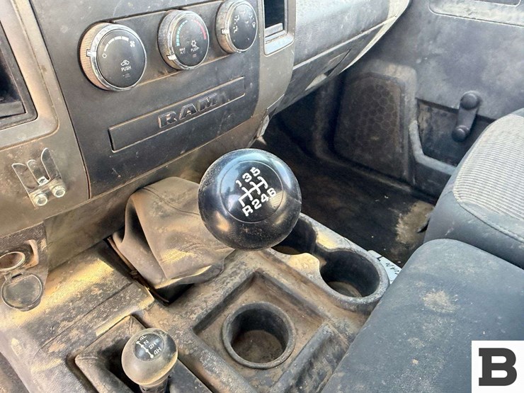 2011-dodge-ram-2500-image-22