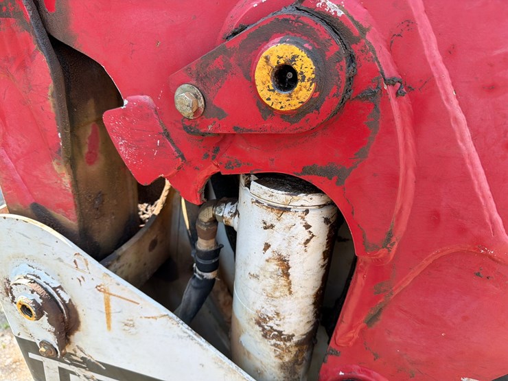 2016-takeuchi-tl10v2-image-33